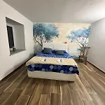 Blue Dragonfly Bed & Breakfast 3*