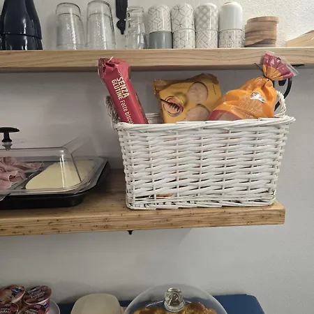 Blue Dragonfly Frühstückspension Paesana